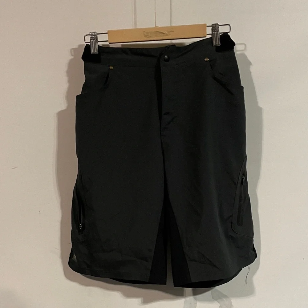 Zoom ether 12” inseam Men's Black athletic Shorts